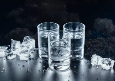 Startup trasforma in vodka le <b>emissioni</b> di <b>CO2</b> - RENOVATIO 21